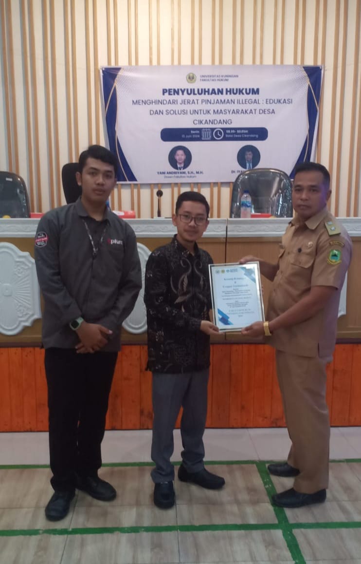 Pemerintah Desa Cikandang Gandeng Fakultas Hukum Universitas Kuningan Dalam Menghidari  Jeratan Pinjaman Ilegal Terhadap Masyarakat!